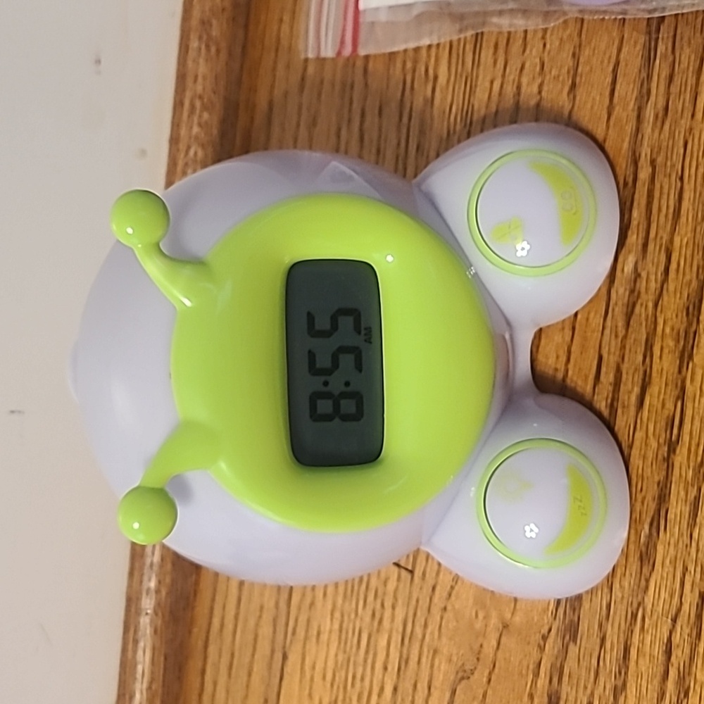 MIRARI it’s ok to wake up alarm clock